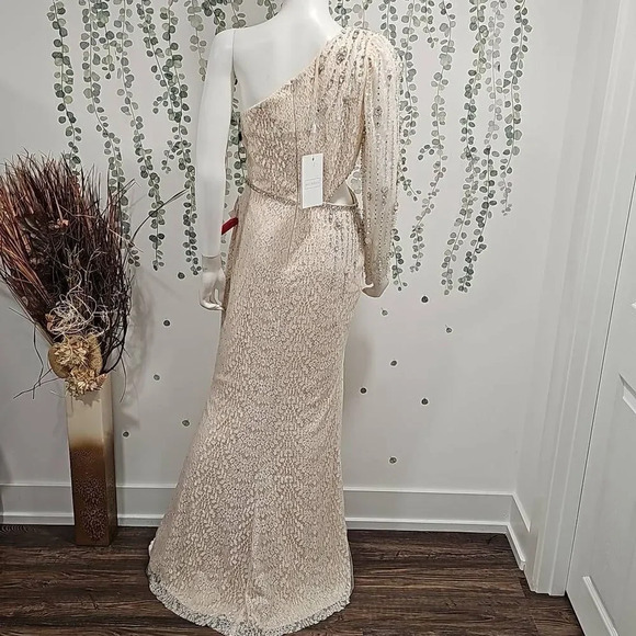 Mac Duggal EMBELLISHED ONE SLEEVE CUT OUT GOWN Sz 8 - Picture 9 of 12